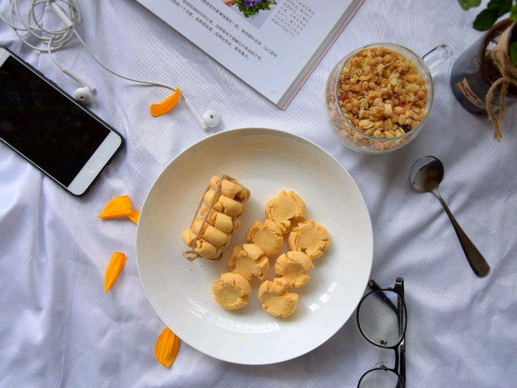 {線上賭場}(美食发圈吸引人的句子图片)